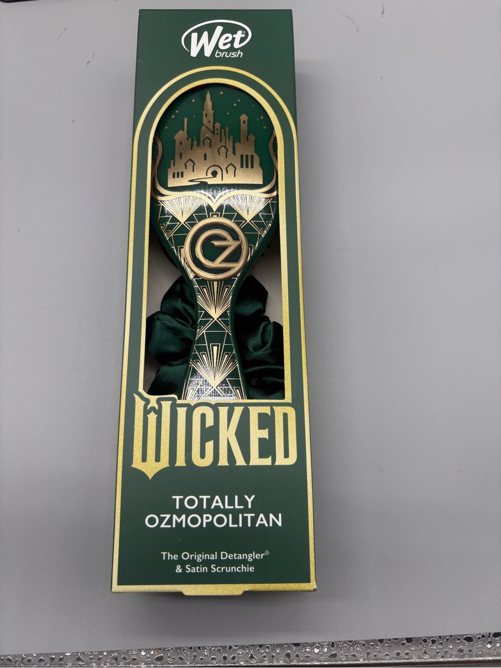 Wicked Totally Ozmopolitan Green & Gold Detangler